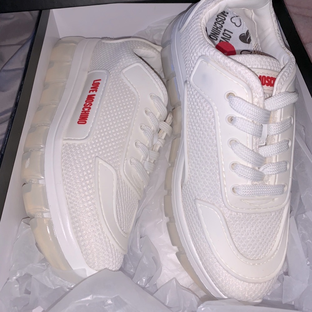 Love Moschino Sneakers